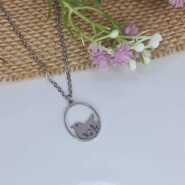 DOVE NECKLACE, OVAL