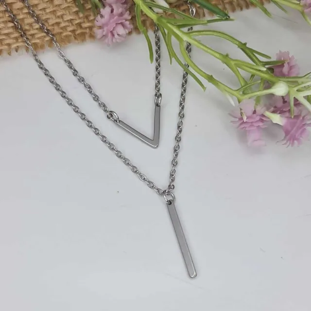 V & BAR NECKLACE, DOUBLE CHAIN