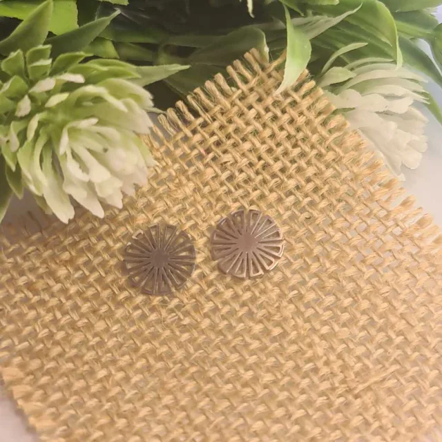 PATTERN STUD EARRINGS