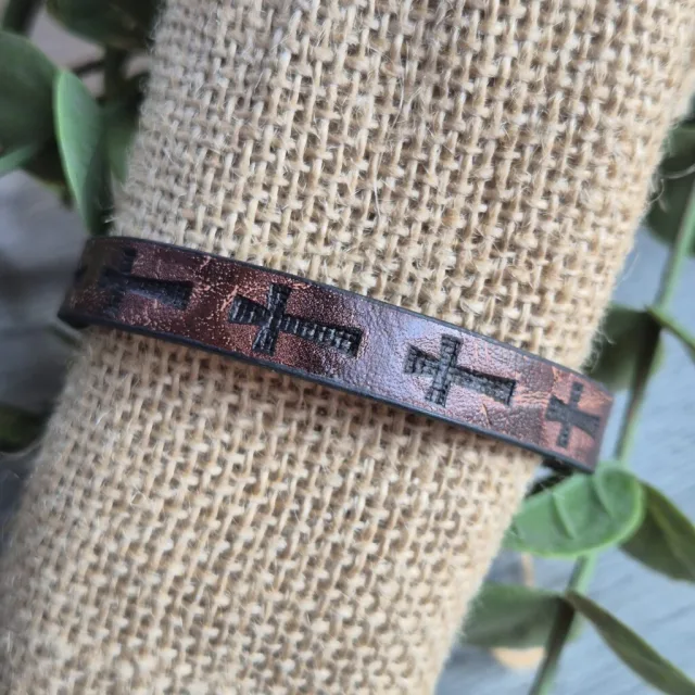 CROSS FAUX LEATHER BRACELET