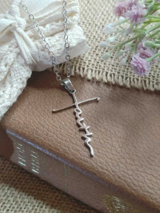 FAITH CROSS NECKLACE