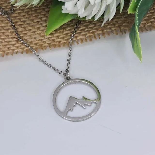 MOUNTAIN NECKLACE, ROUND