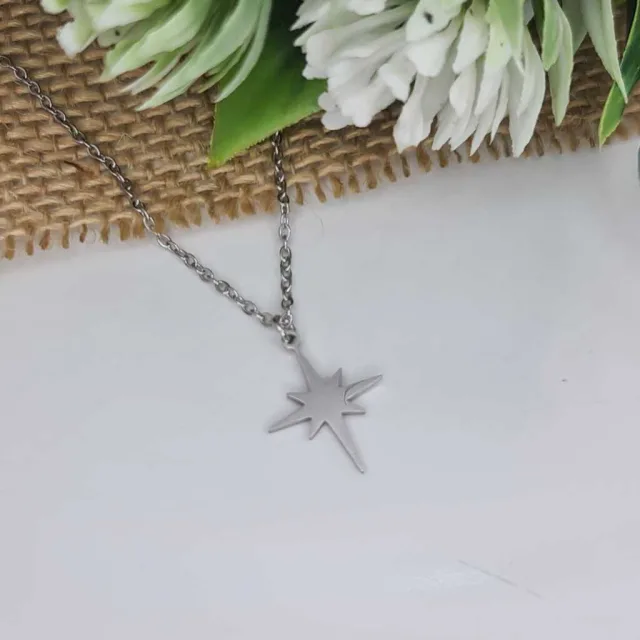 STAR OF BETHLEHEM NECKLACE