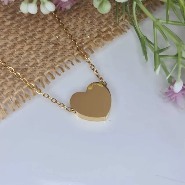 SOLID HEART NECKLACE, GOLD