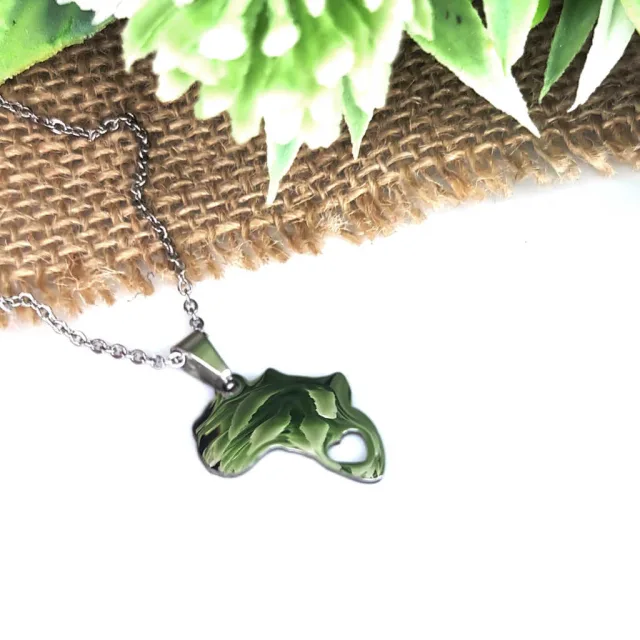AFRICA HEART NECKLACE