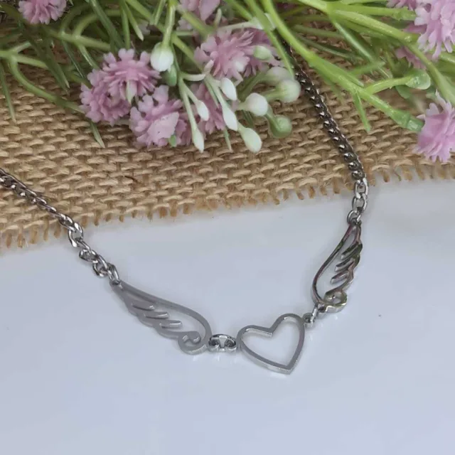 HEART W WINGS NECKLACE