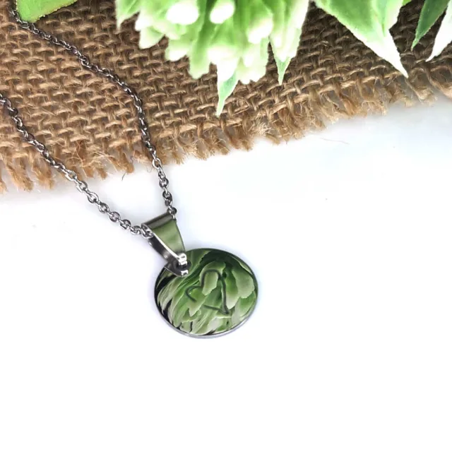 HEART DISC NECKLACE