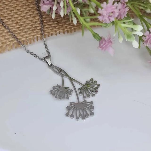 DANDELION NECKLACE