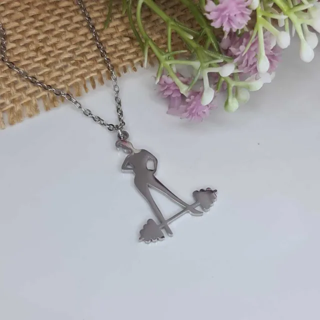 FIT GIRL NECKLACE