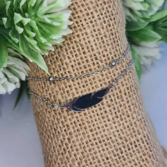 FEATHER BRACELET