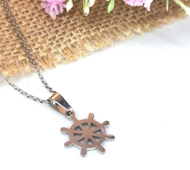 RUDDER NECKLACE