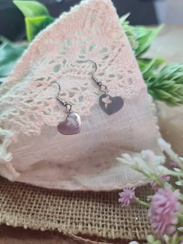 HEART & CROSS CUTOUT EARRINGS