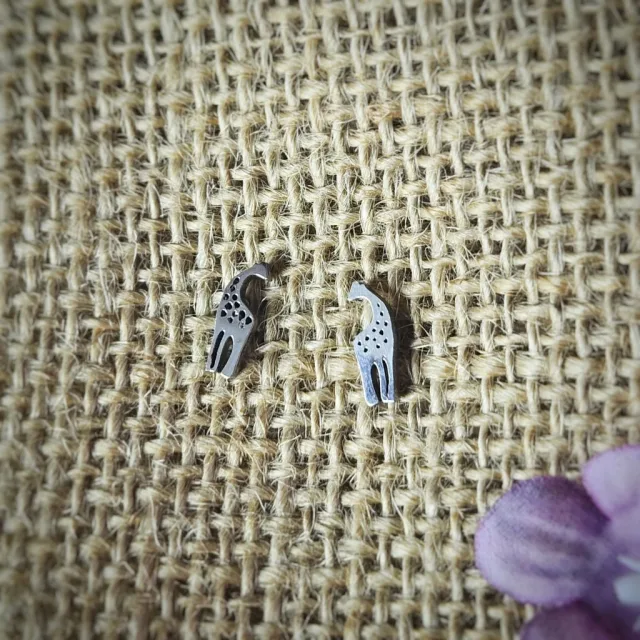 GIRAFFE STUD EARRINGS