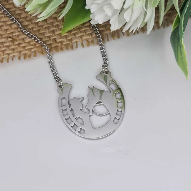 EQUESTRIAN NECKLACE