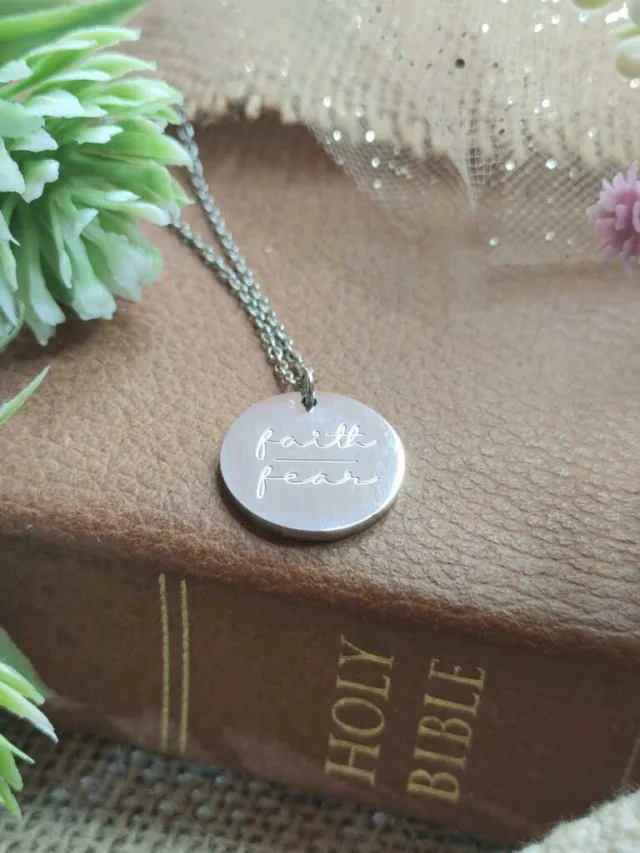 FAITH OVER FEAR DISC NECKLACE