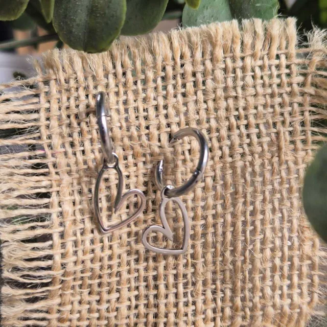 HEART DROP EARRINGS