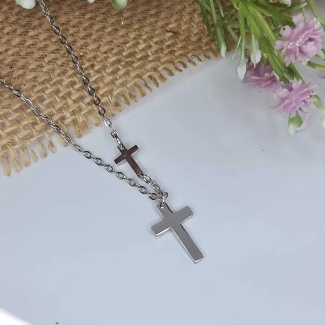DOUBLE CROSS NECKLACE