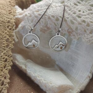 ELEGANT MUSTARD SEED EARRINGS