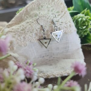 MUSTARD SEED EARRINGS, TRIANGLE