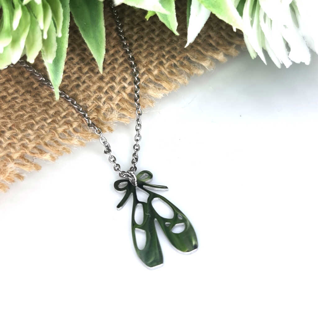 BALLET SHOES NECKLACE