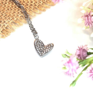 RHINESTONE HEART NECKLACE