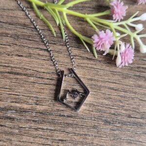 ABSTRACT MOUNTAIN NECKLACE