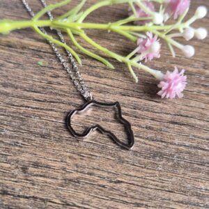 AFRICA OUTLINE NECKLACE