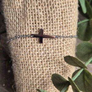 CROSS BRACELET