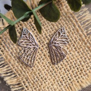 BUTTERFLY WING STUD EARRINGS